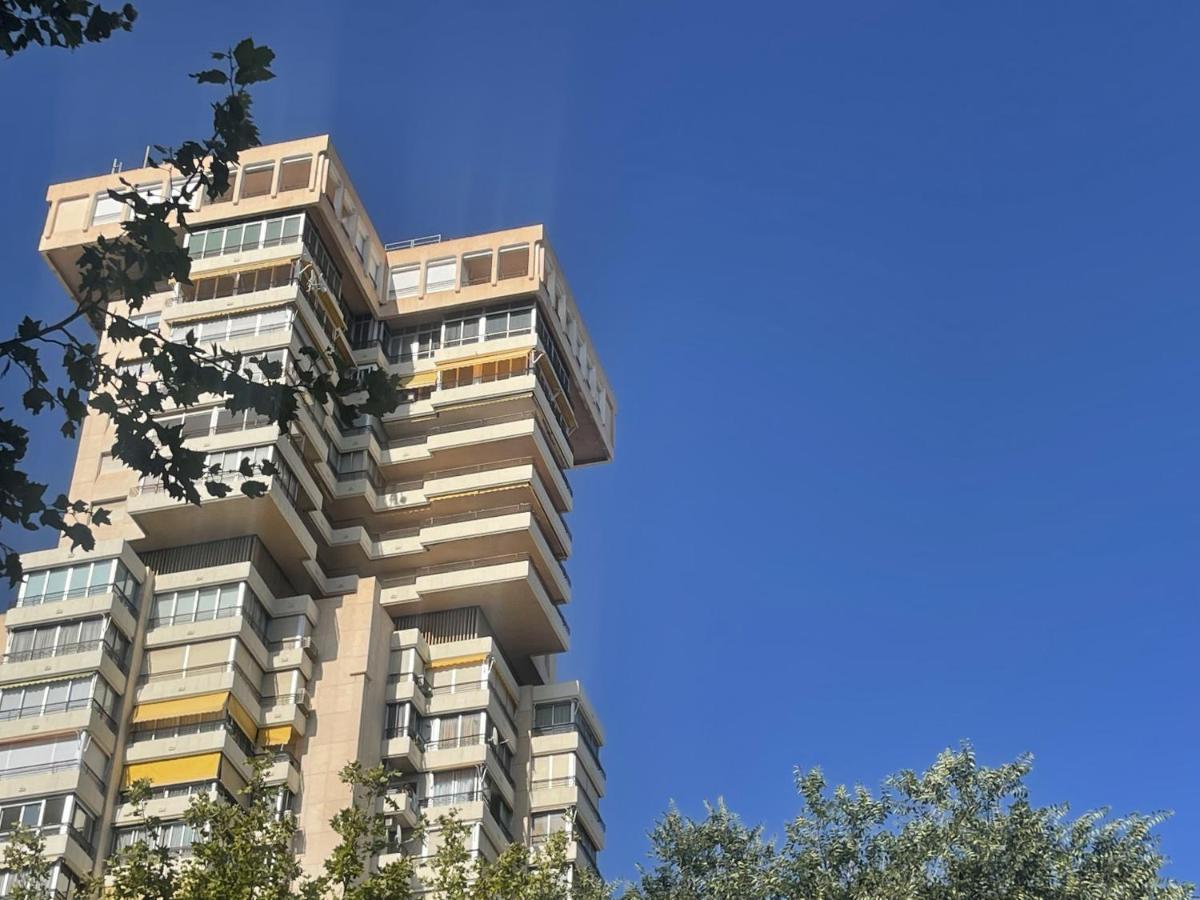 Torre Benidorm Levante Exteriör bild